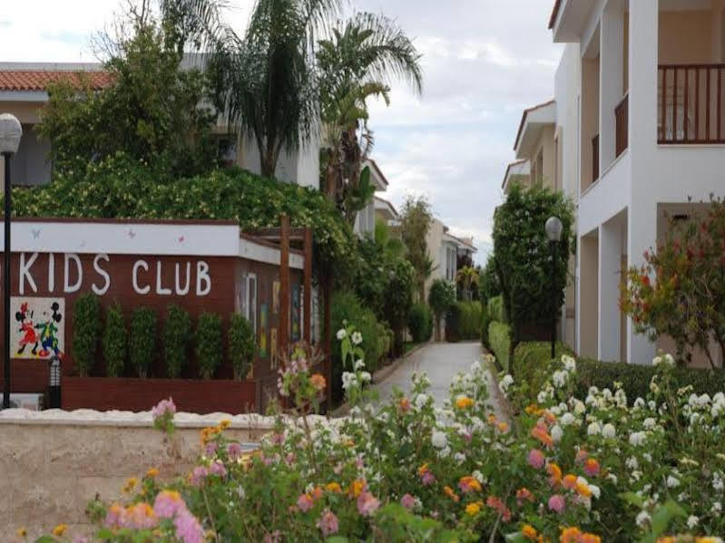 Aktea Beach Village 아이아 나파 외부 사진