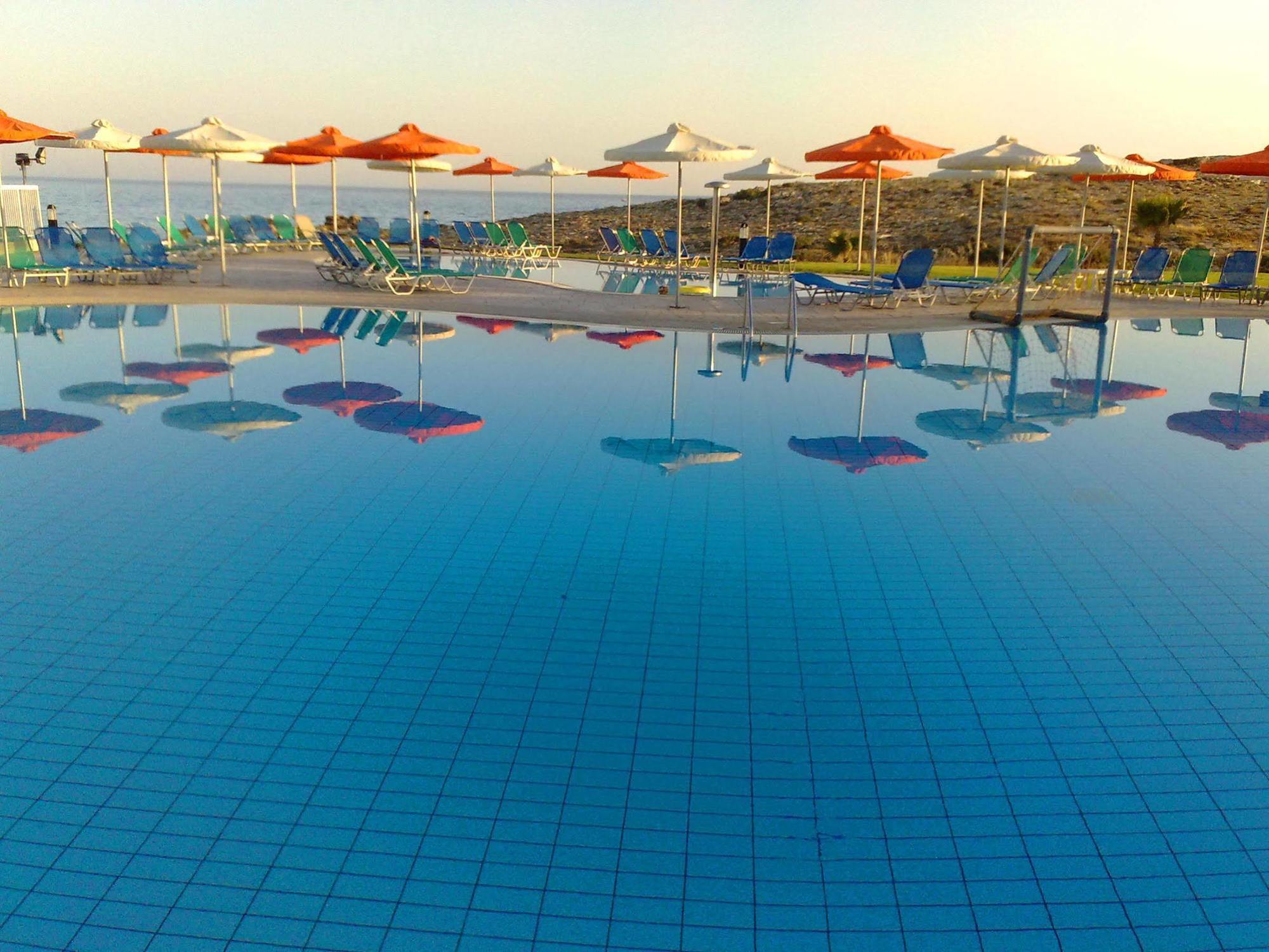 Aktea Beach Village 아이아 나파 외부 사진