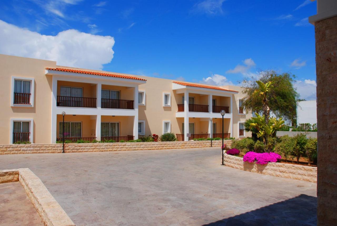Aktea Beach Village 아이아 나파 외부 사진